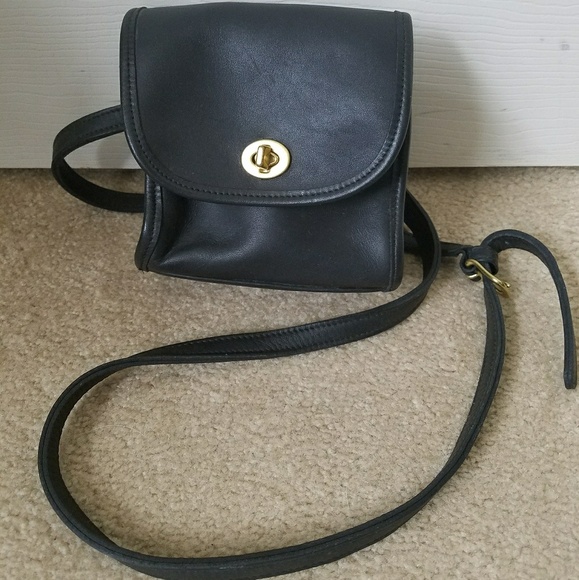 vintage coach black crossbody bag